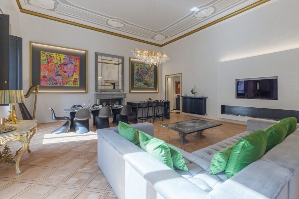 Cavour 83 Prestige House