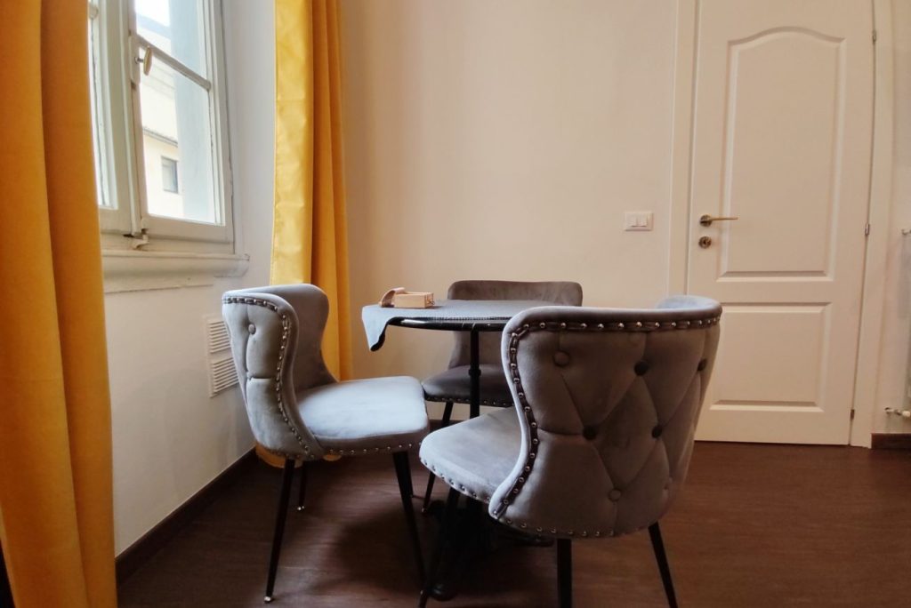 Room 5