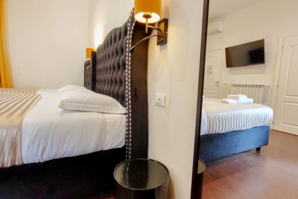 Room 5